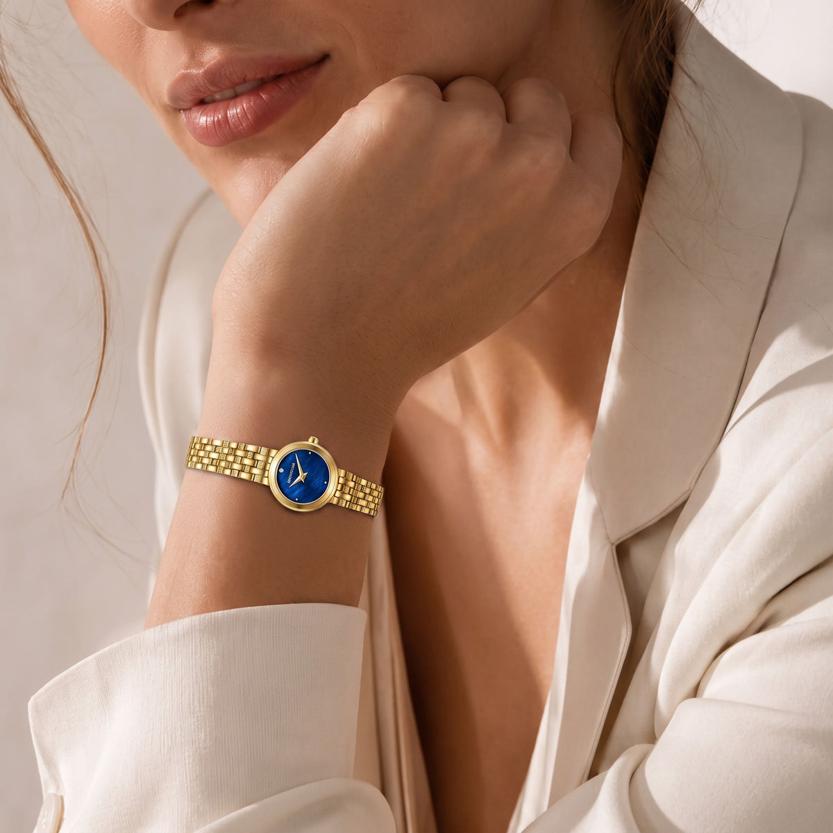 Watch Lusia Blue