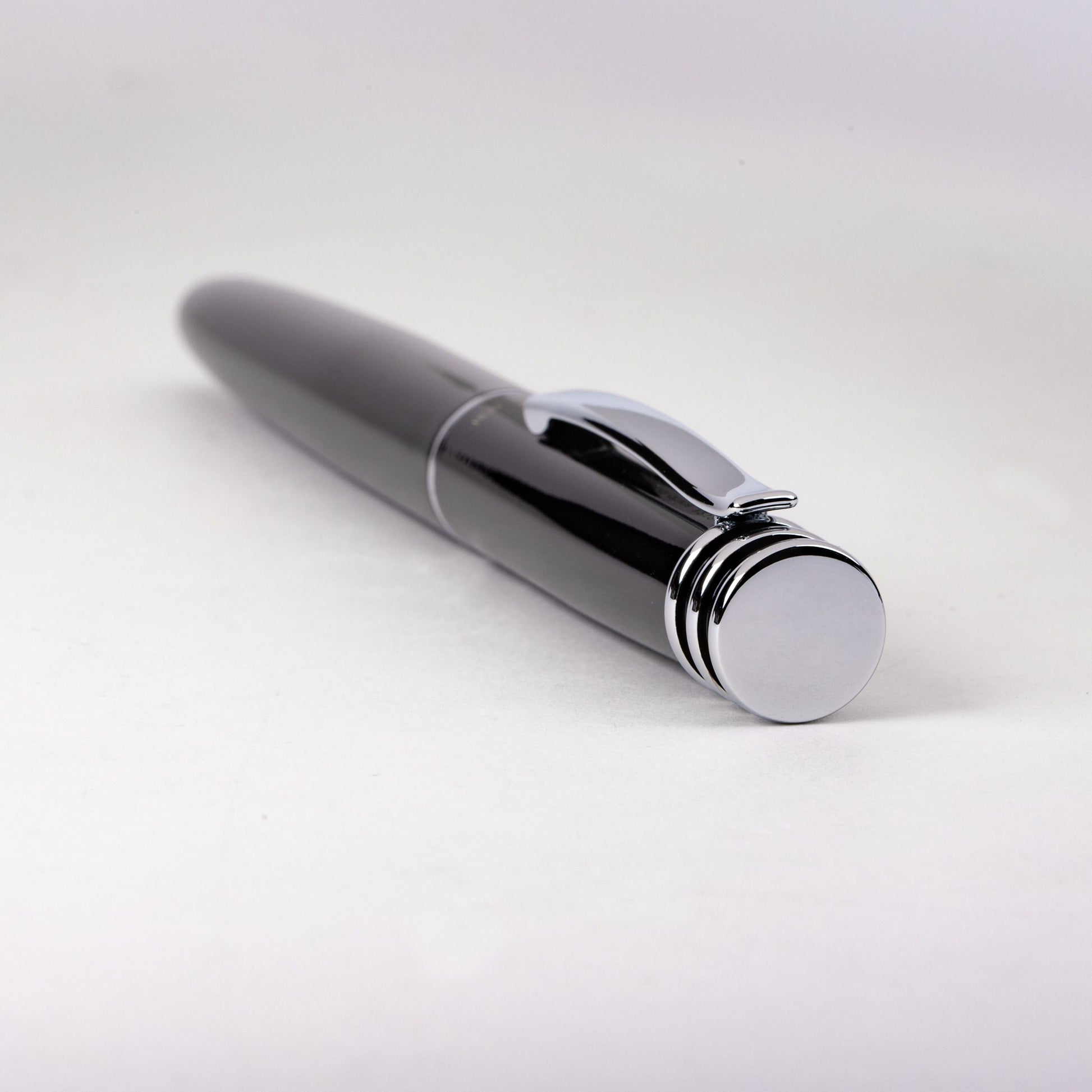 Rollerball pen Ring Top