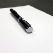 Fountain pen Focus