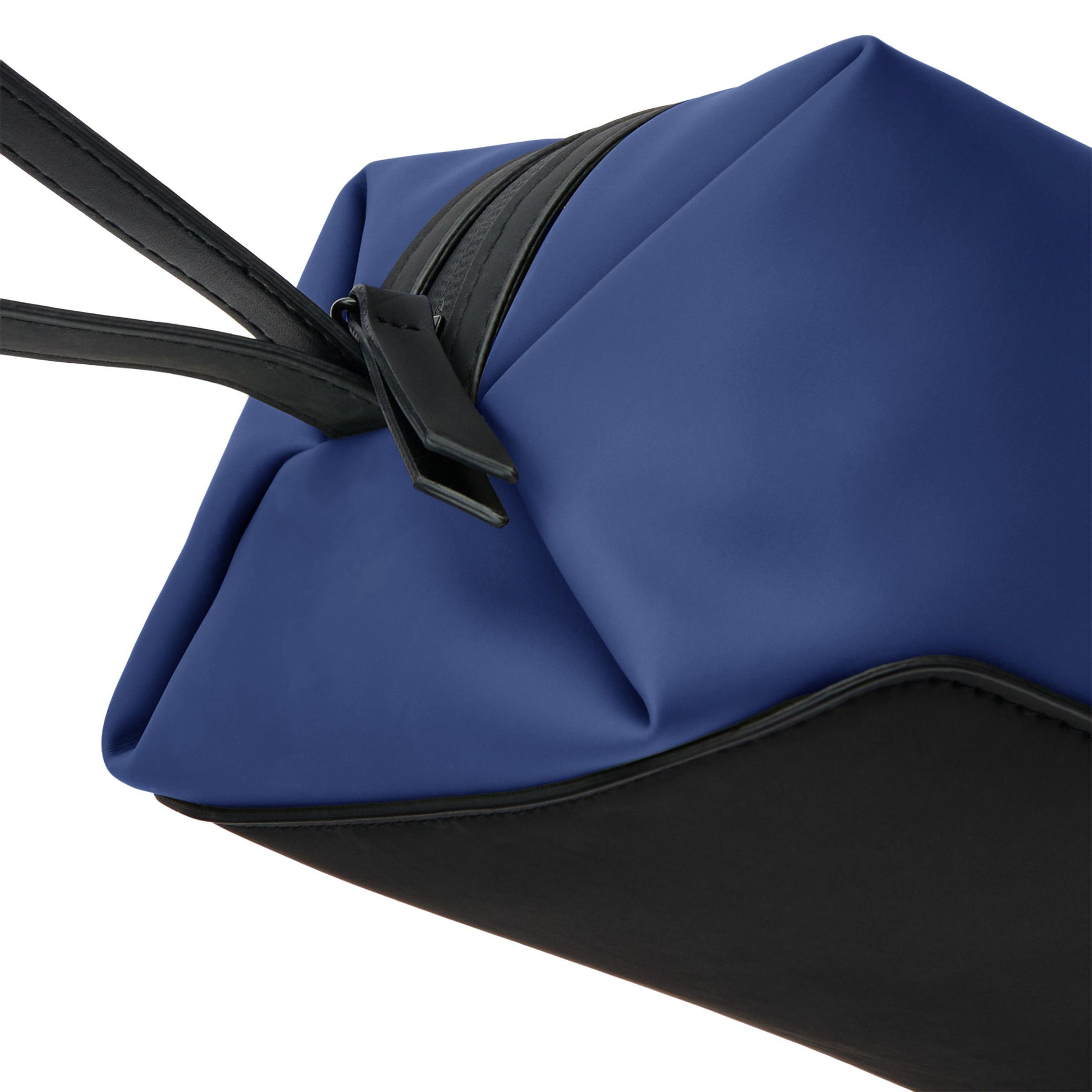 Toiletry Bag Easton Bright Blue